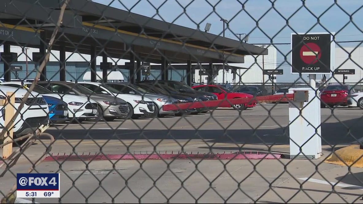 Dallas car rental companies, hotels cashing in on Southwest flight cancellations